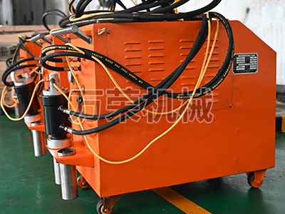 昆明虎克环槽铆钉机