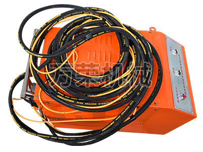 昆明环槽压铆机